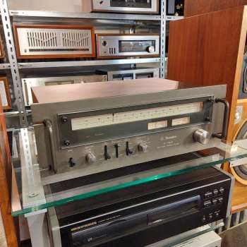 Technics ST-9600 High End Tuner mit Griffen und Echtglas-Fenster